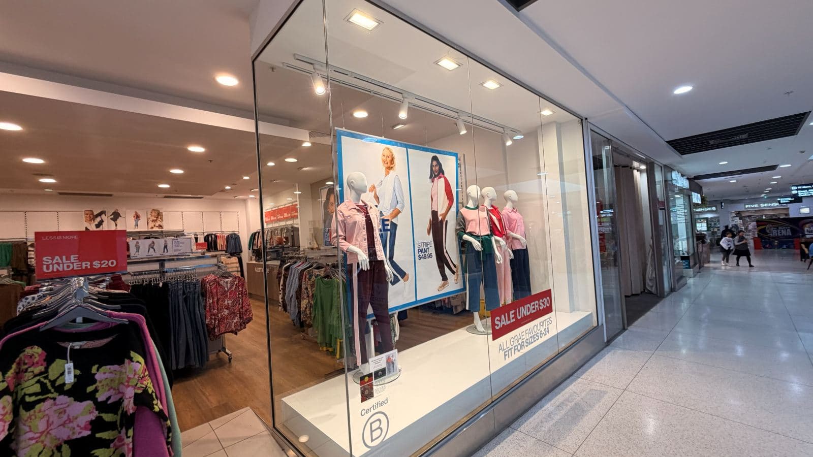 Cleaned shopping centre glass at a North Rocks store