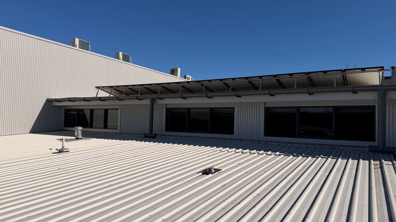 Cleaned louvre windows at a Rouse Hill property